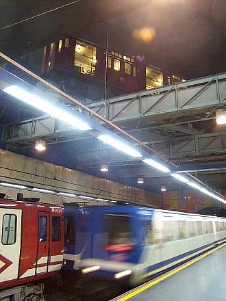 Trains at Alto del Arenal