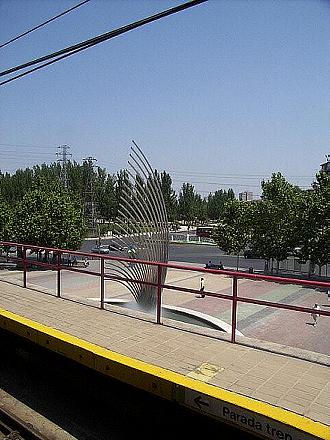 Sculpture at Aluche