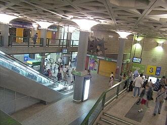 Concourse of Sol station