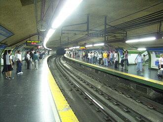 Line 1 platform at Sol station