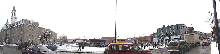 Panorama of Mont-Royal metro