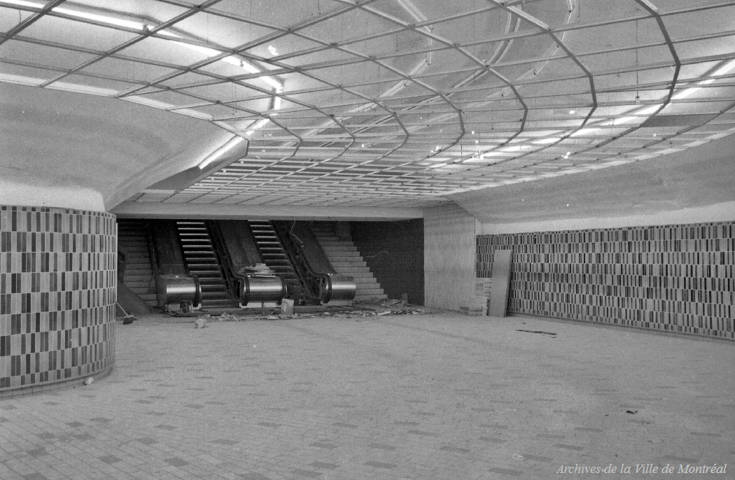 Le transept est durant la construction de la station.