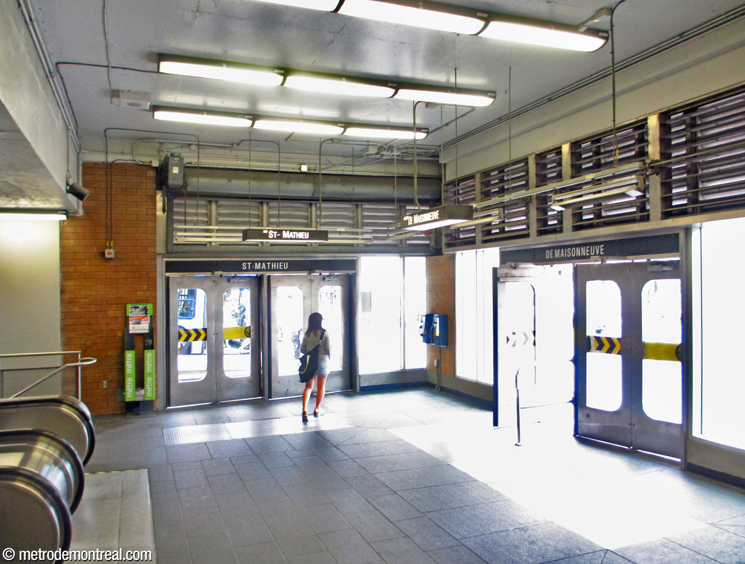 L'intérieur de l'entrée Saint-Mathieu au rez-de-chaussée.