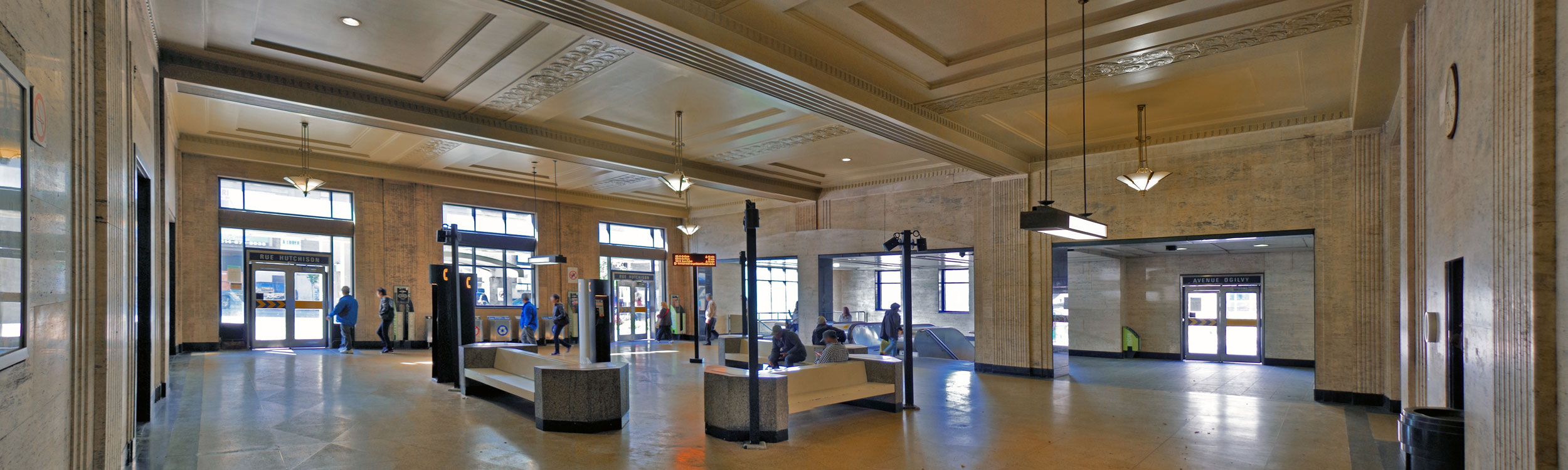 Parc station - Large image